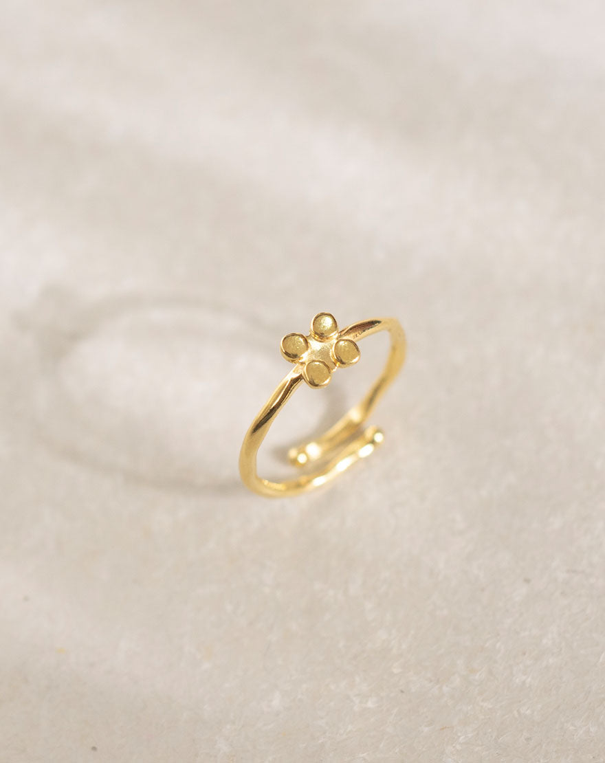 Farah Ring
