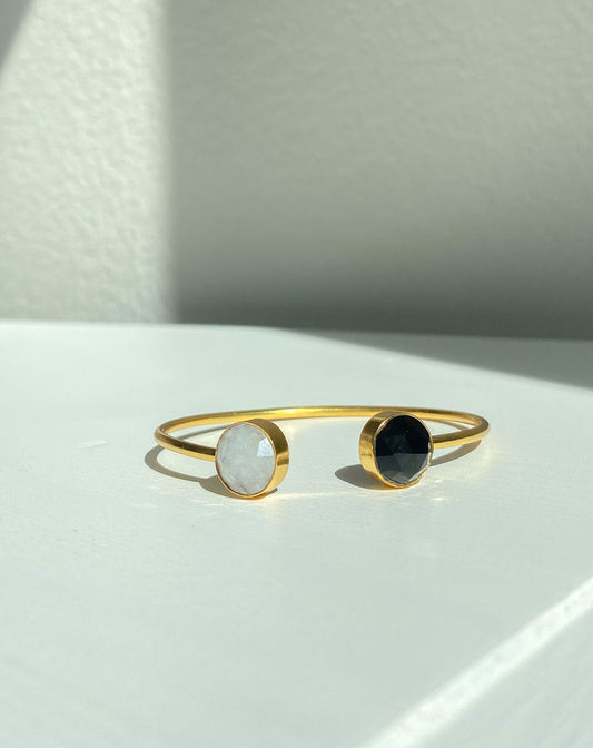 Gemma Bracelet - Black onyx and Moonstone