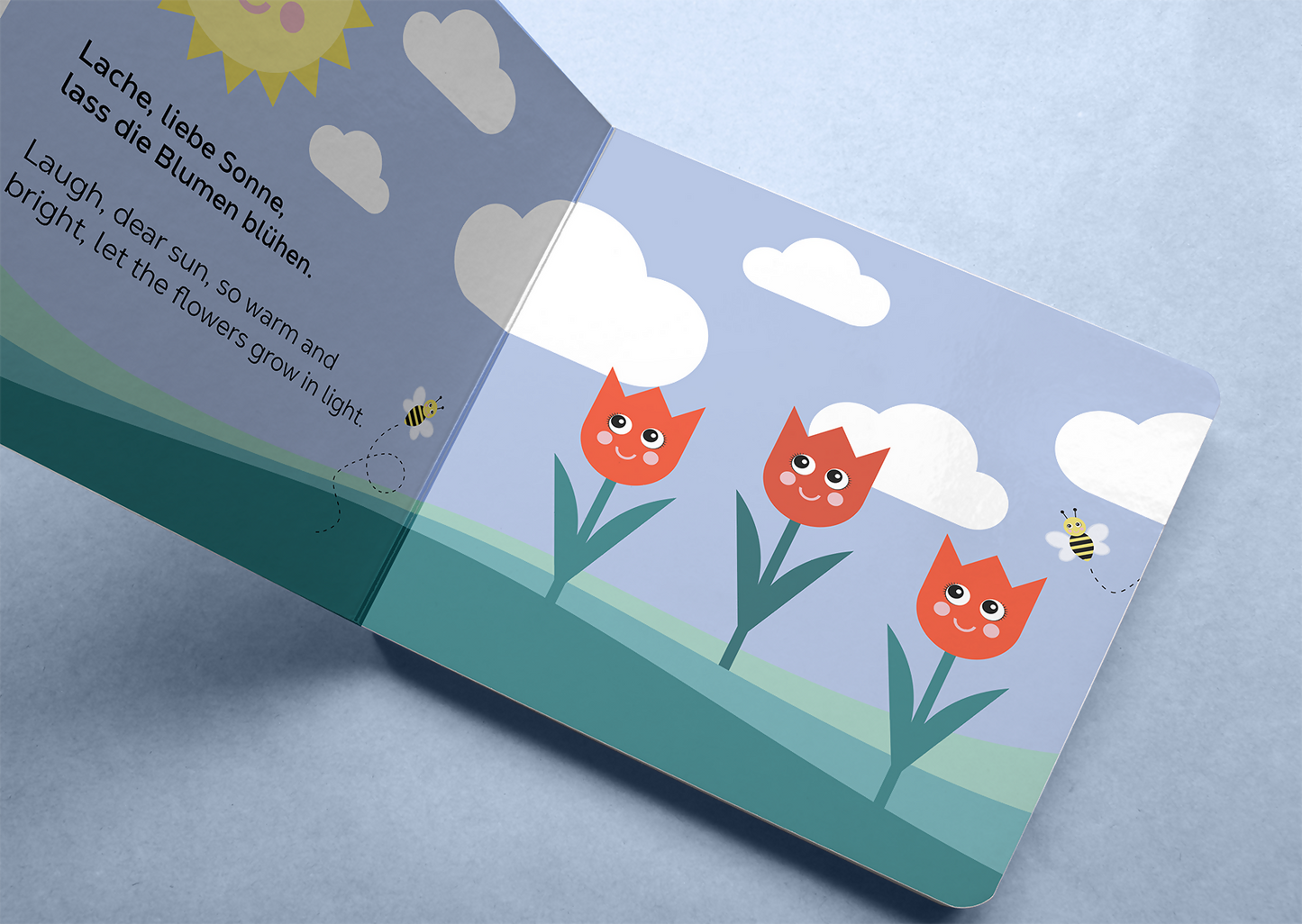 Lache Liebe Sonne / Laugh Dear Sun - A Bilingual Board Book in German and English