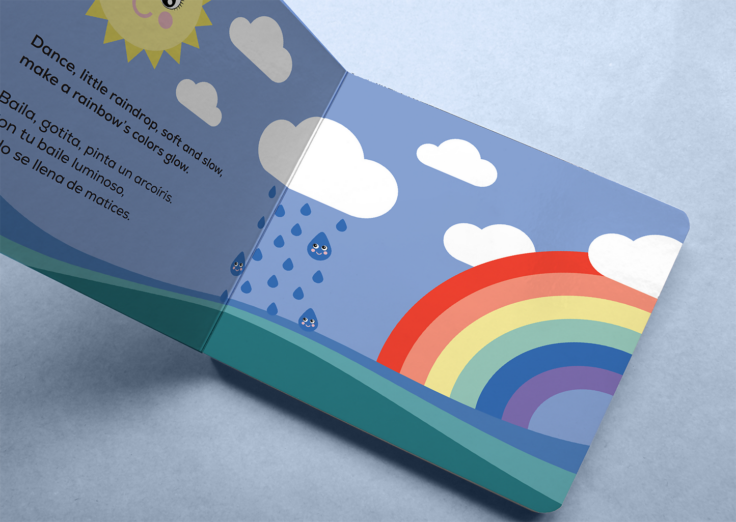 Lache Liebe Sonne / Laugh Dear Sun - A Bilingual Board Book in German and English